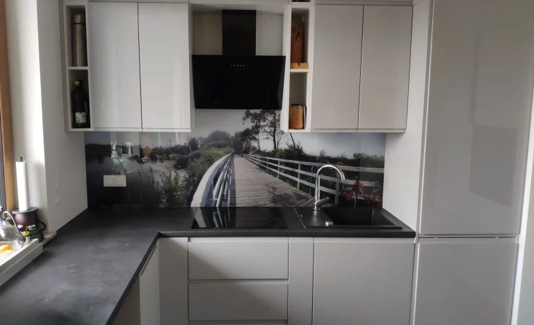 Panele szklane do kuchni wzory 2024